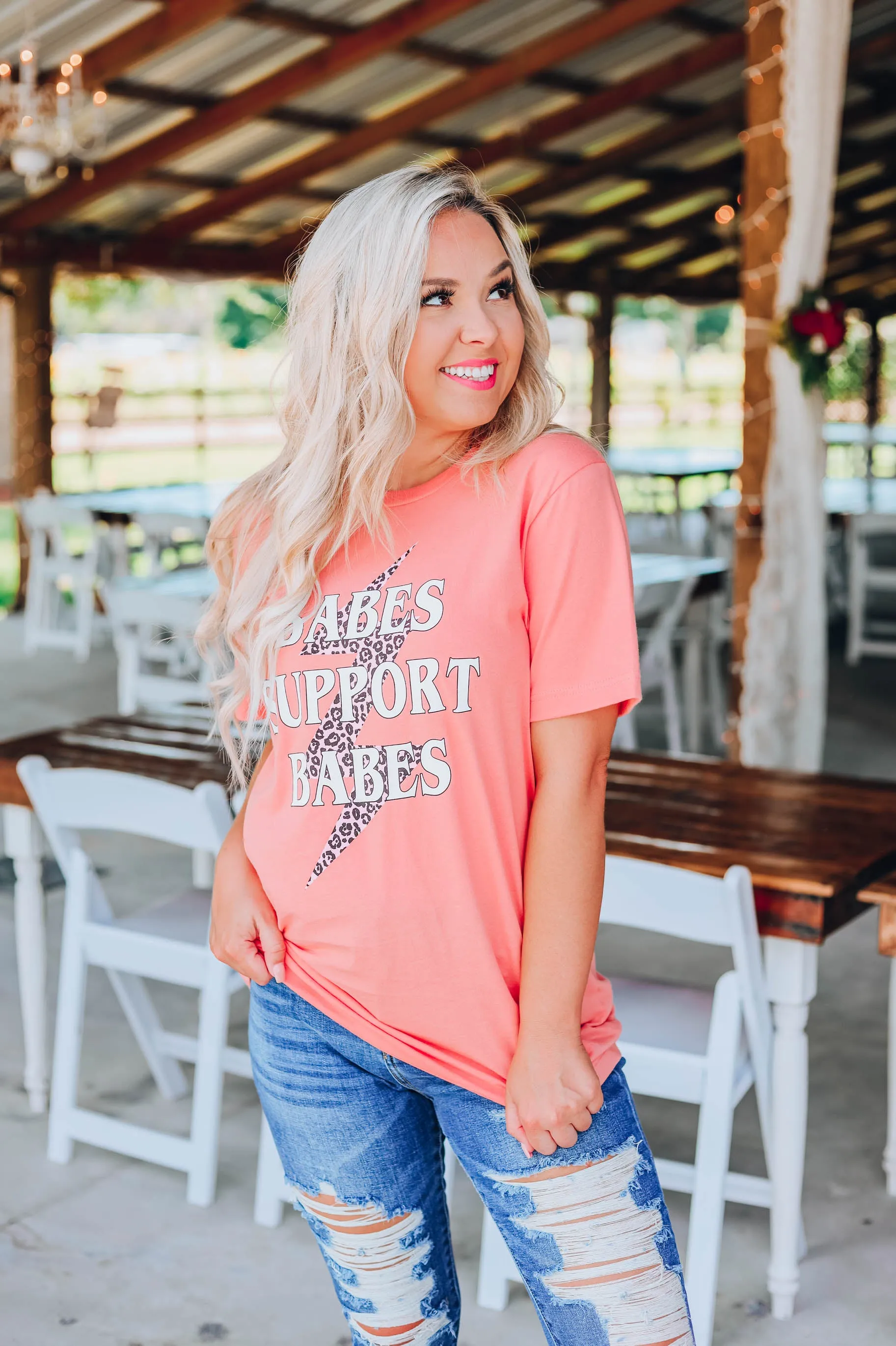 Babes Support Babes T-Shirt - Peach