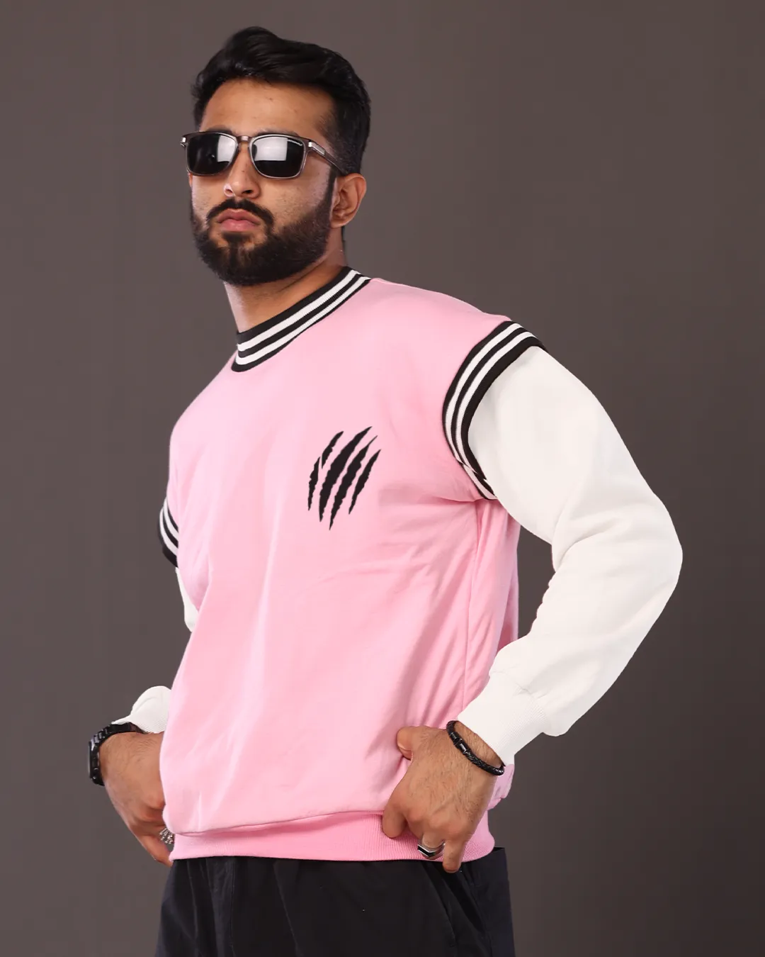 Style That Speaks: Rosy Roar Mens Oversized Hoodie Makes Waves