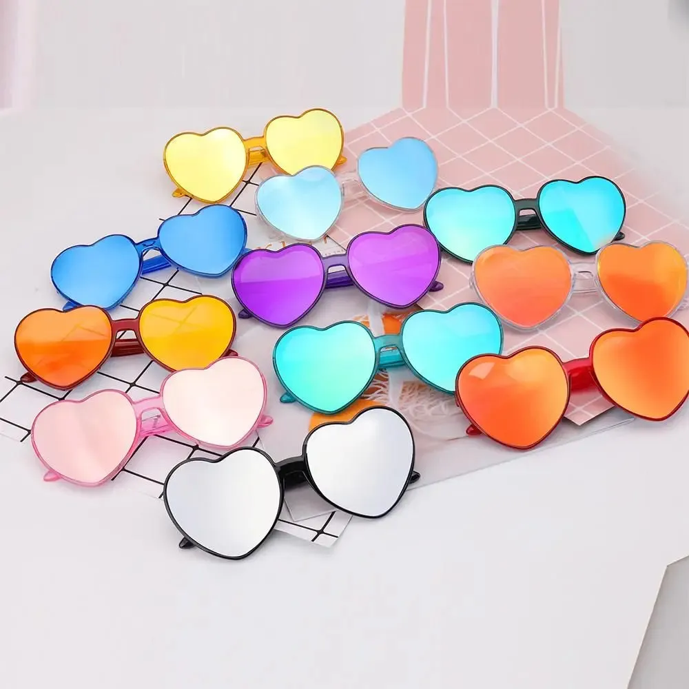 Trendy Heart Shaped Sunglasses for Women Party Cosplay Glasses UV400 Protection Eyewear Summer Beach Shades Cycling Sunglasses