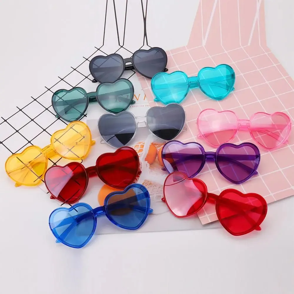 Trendy Heart Shaped Sunglasses for Women Party Cosplay Glasses UV400 Protection Eyewear Summer Beach Shades Cycling Sunglasses